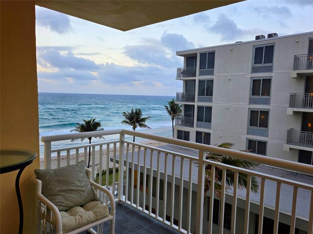 1161 Hillsboro Mile 506, Hillsboro Beach, FL 33062