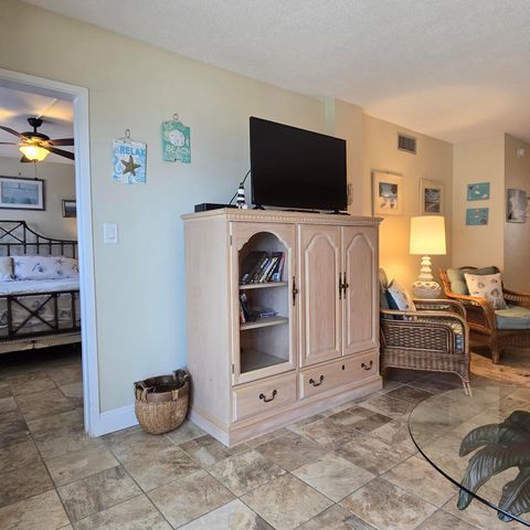 1161 Hillsboro Mile 506, Hillsboro Beach, FL 33062