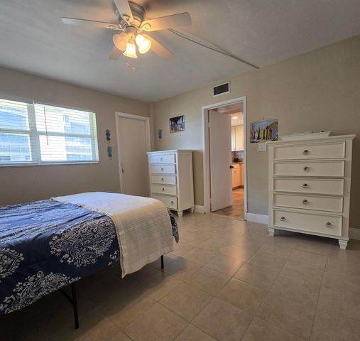 1161 Hillsboro Mile 506, Hillsboro Beach, FL 33062