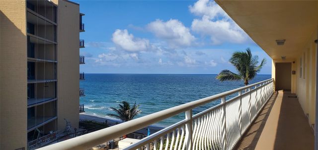 1161 Hillsboro Mile 506, Hillsboro Beach, FL 33062