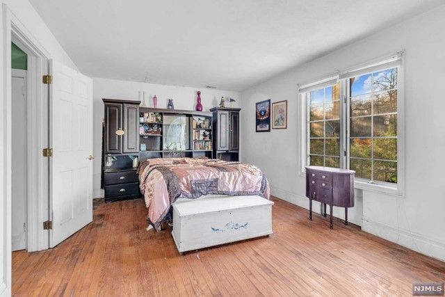 37 Broadway, Fairfield, NJ 07004