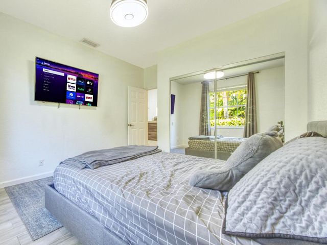 6660 Conch Court, Boynton Beach, FL 33437