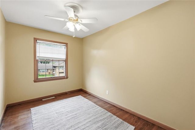 3815 NE 51st Terrace, Kansas City, MO 64119