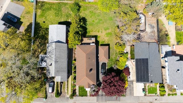 126 Fern Rd, Medford, MA 02155