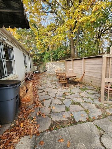 126 Goddard Avenue B, Bridgeport, CT 06610