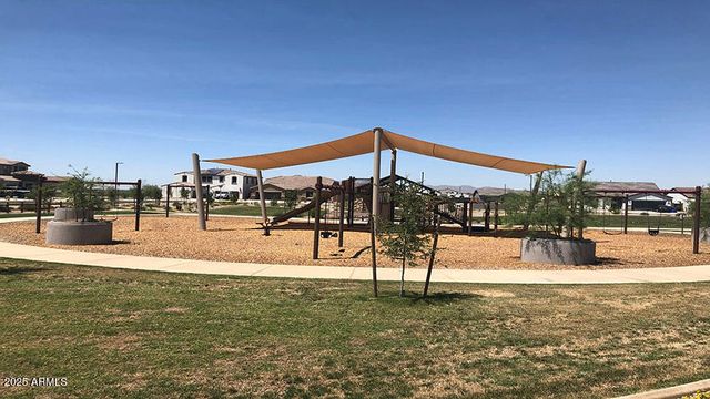 14333 W SOFT WIND Drive, Surprise, AZ 85387