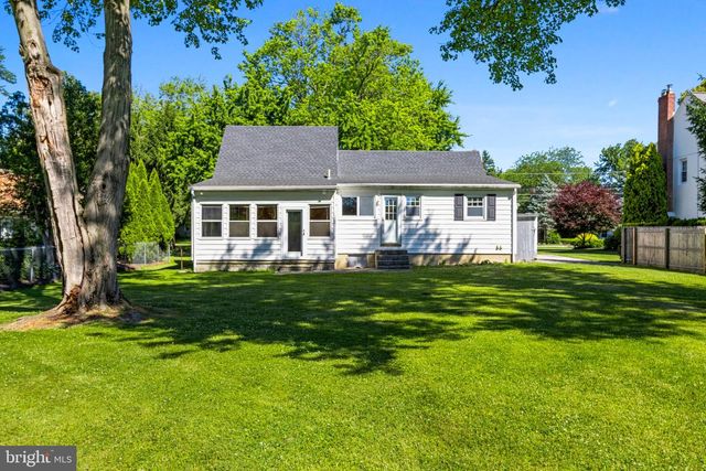 3558 SAWMILL RD, Newtown Square, PA 19073