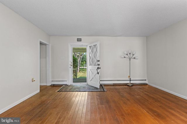 3558 SAWMILL RD, Newtown Square, PA 19073