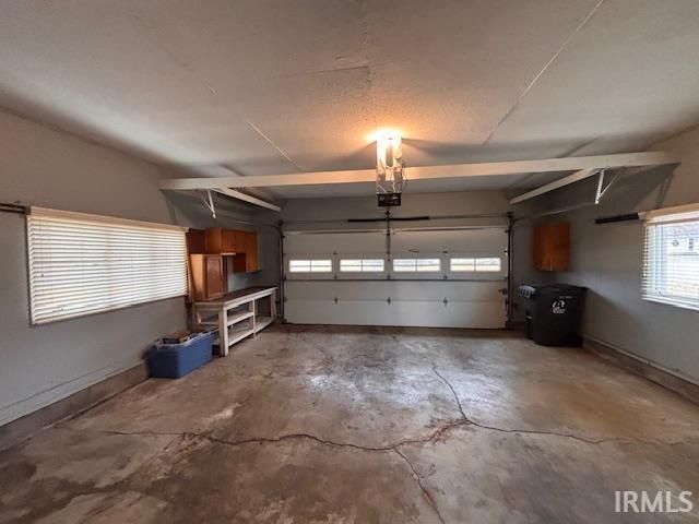 700 S Sharon Avenue, Fowler, IN 47944