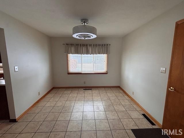 700 S Sharon Avenue, Fowler, IN 47944