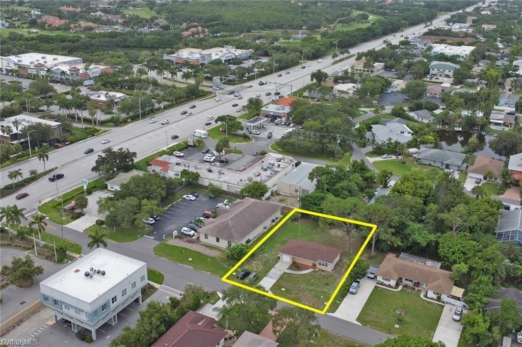 870 109th AVE N, NAPLES, FL 34108 — photo 3