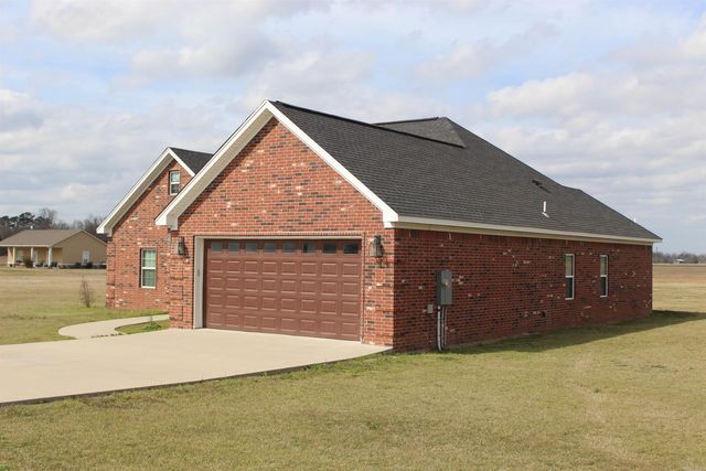 3188 Toltec Mounds Road, England, AR 72046