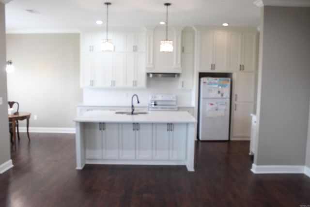 3188 Toltec Mounds Road, England, AR 72046