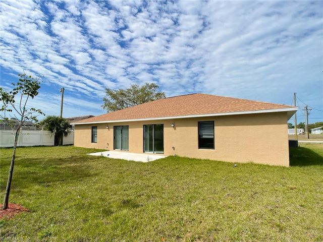 2005 Chiquita BLVD S, Cape Coral, FL 33991