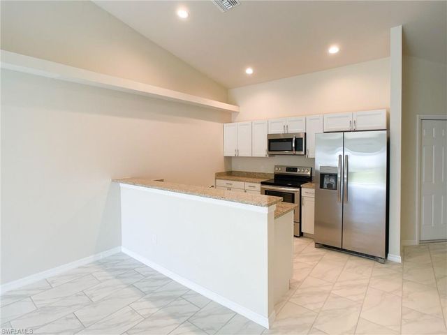 2005 Chiquita BLVD S, Cape Coral, FL 33991