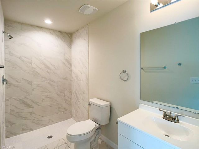 2005 Chiquita BLVD S, Cape Coral, FL 33991