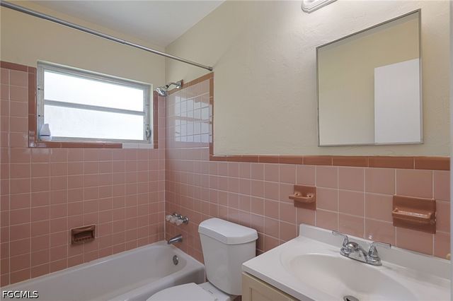 112 Clayton AVE, Lehigh Acres, FL 33936
