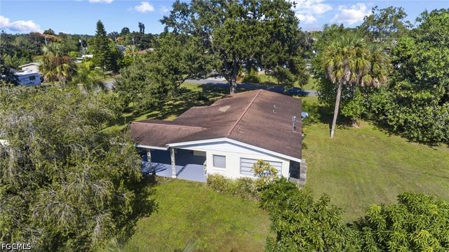 112 Clayton AVE, Lehigh Acres, FL 33936