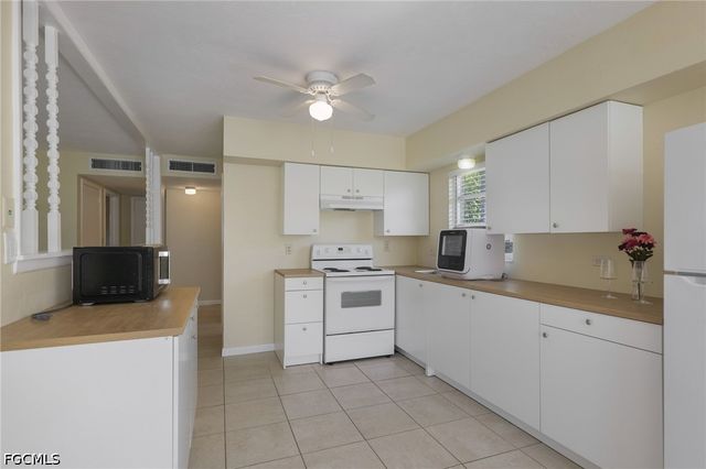 112 Clayton AVE, Lehigh Acres, FL 33936
