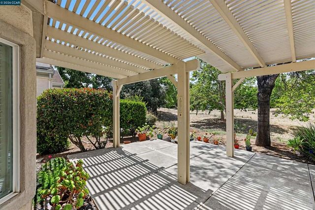 143 Honeygold Ln, Brentwood, CA 94513