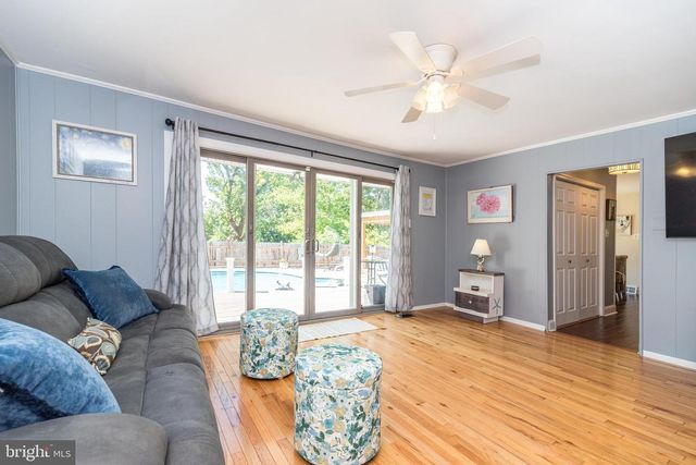 608 ORIOLE LN, Dresher, PA 19025
