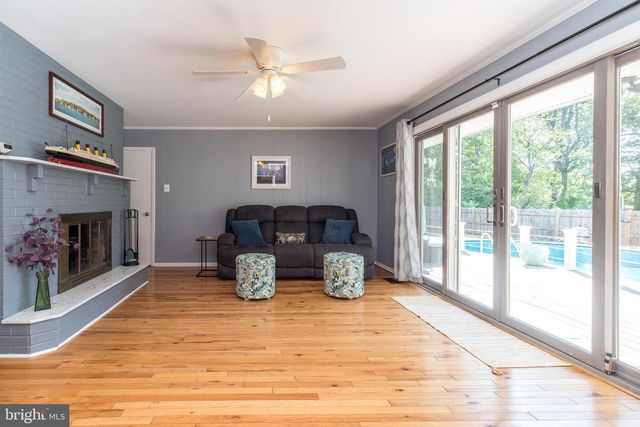 608 ORIOLE LN, Dresher, PA 19025