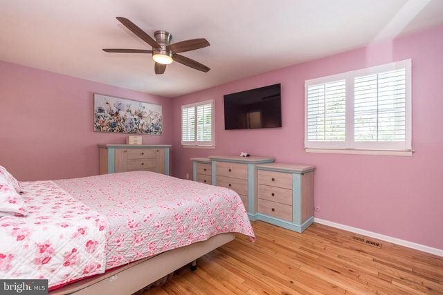 608 ORIOLE LN, Dresher, PA 19025
