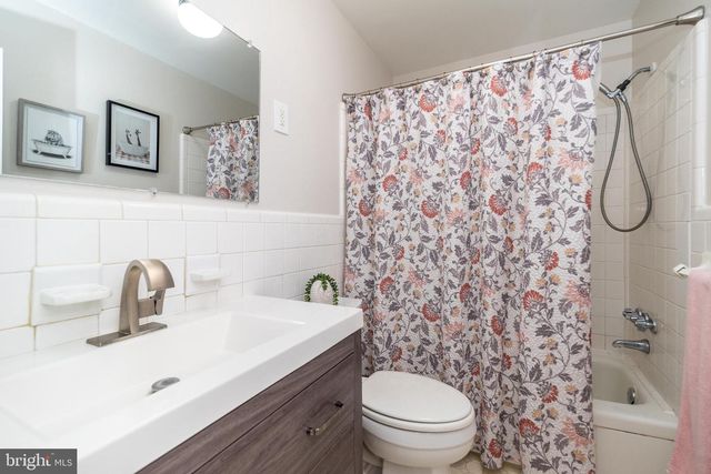 608 ORIOLE LN, Dresher, PA 19025