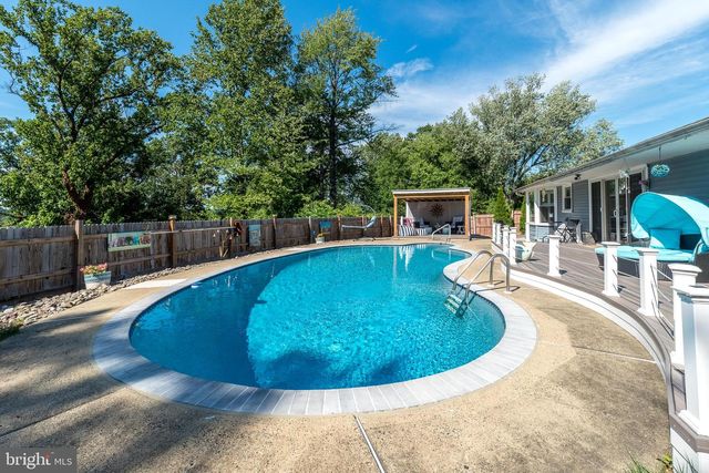 608 ORIOLE LN, Dresher, PA 19025