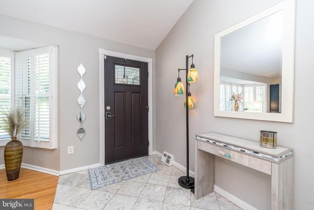 608 ORIOLE LN, Dresher, PA 19025