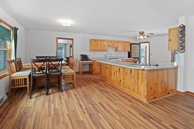 15910 County Line ROAD, Sturtevant, WI 53177