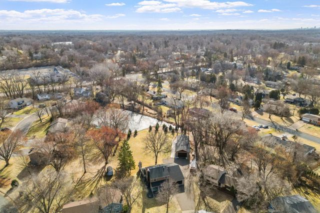 1144 Waldon Place, Arden Hills, MN 55112