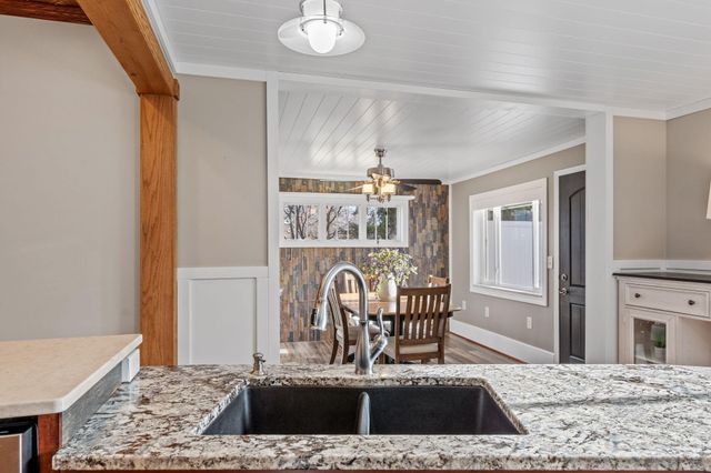 1144 Waldon Place, Arden Hills, MN 55112