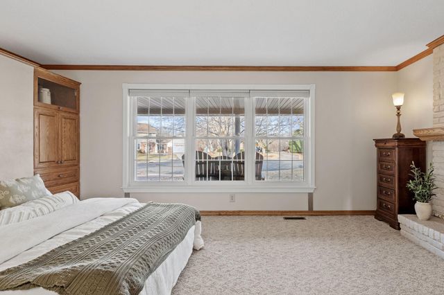 1144 Waldon Place, Arden Hills, MN 55112