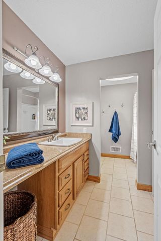 1144 Waldon Place, Arden Hills, MN 55112