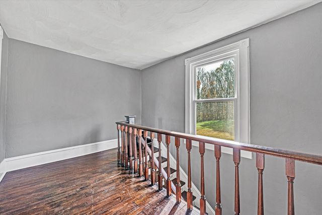 412 WRAYS CHAPEL RD, Rocky Mount, VA 24151