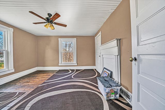 412 WRAYS CHAPEL RD, Rocky Mount, VA 24151