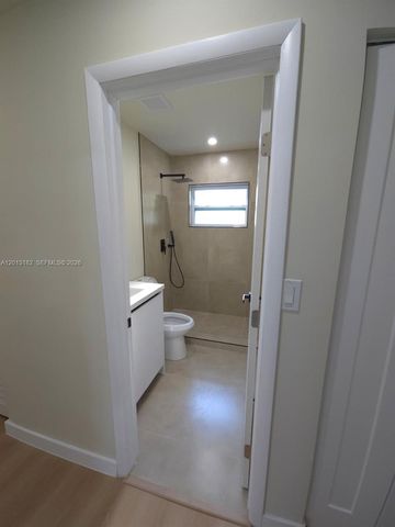 720 NW 33rd Ter 1, Lauderhill, FL 33311