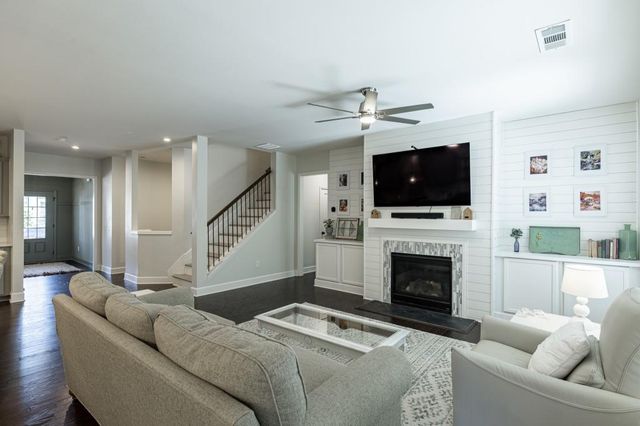 5922 Ash Hill Place, Hoschton, GA 30548