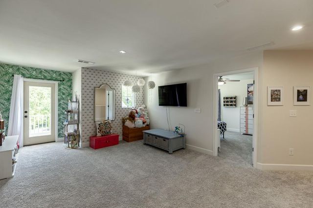 5922 Ash Hill Place, Hoschton, GA 30548