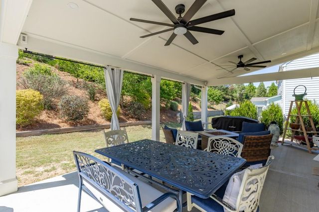 5922 Ash Hill Place, Hoschton, GA 30548