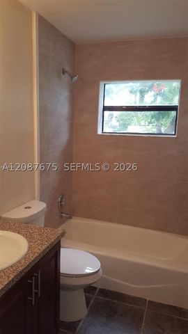 28704 SW 147th Pl, Homestead, FL 33033