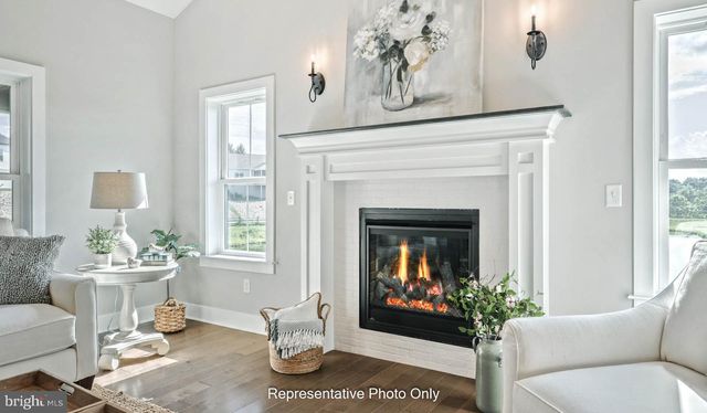 720 LONGWOOD MNR, Annville, PA 17003