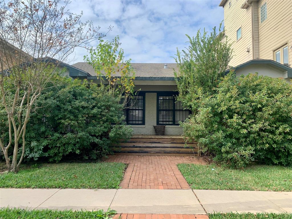 1414 Stanford Street Street, Houston, TX 77019