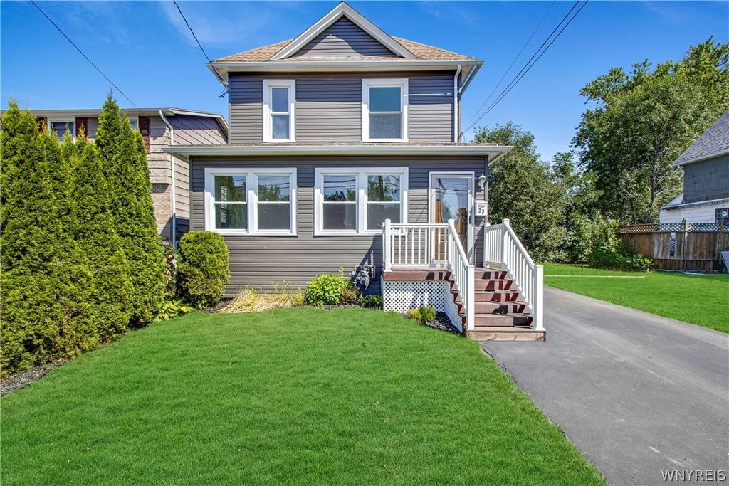 23 West Drullard Avenue, Lancaster, NY 14086