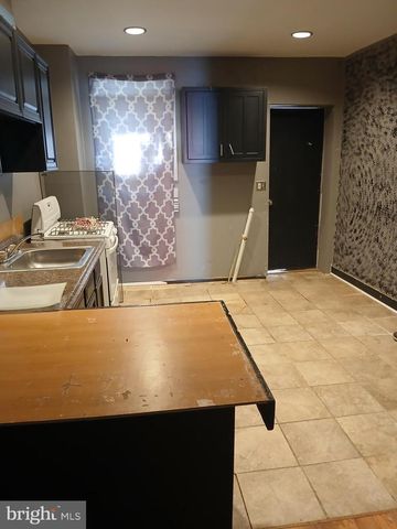 1812 N CHAPEL ST, Baltimore, MD 21213