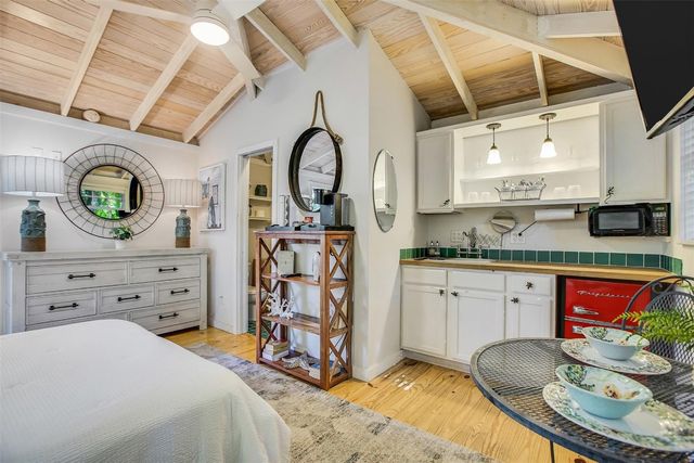 311 SW 14th Way, Fort Lauderdale, FL 33312