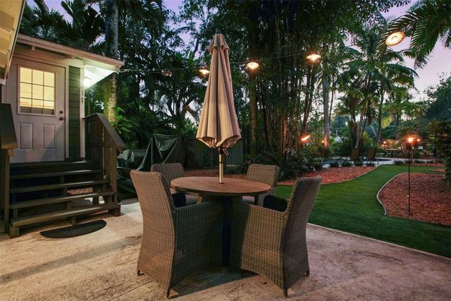 311 SW 14th Way, Fort Lauderdale, FL 33312