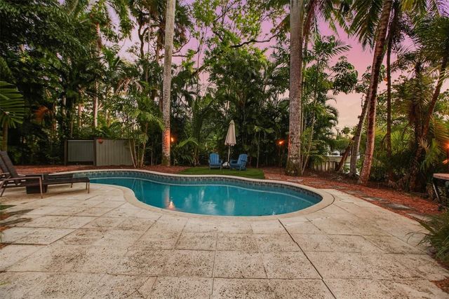 311 SW 14th Way, Fort Lauderdale, FL 33312