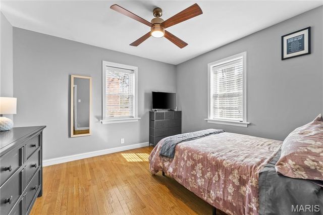 840 Wild Cherry Lane, University City, MO 63130